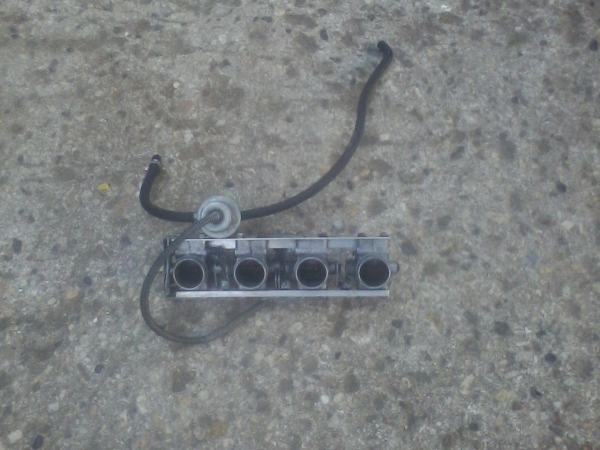 Vente Rampe injection bmw serie k  k100 lt 1988