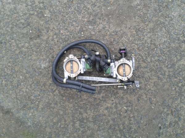 Annonce Rampe injection ducati 748 2004