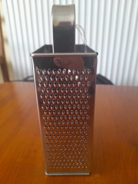 Rape manuelle multifonction en inox pas cher