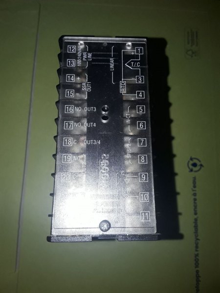 Regulateur de temperature tfs931113000 ero electro pas cher