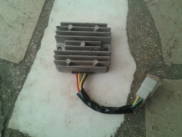 Vente Régulateur honda 125 mtx 1987