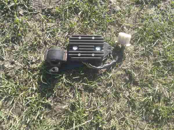 R&eacute;gulateur kawasaki 500 gpz 1992