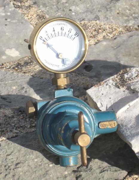 Vente R&eacute;gulateur oror et manom&egrave;tre vintages