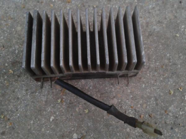 R&eacute;gulateur sem ktm 250 gs 1986