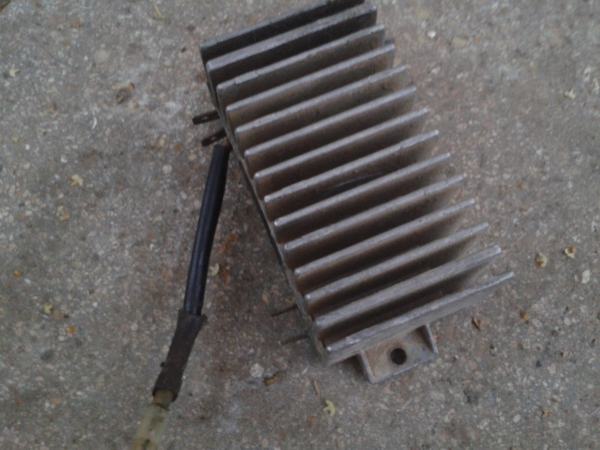 Annonce R&eacute;gulateur sem ktm 250 gs 1986