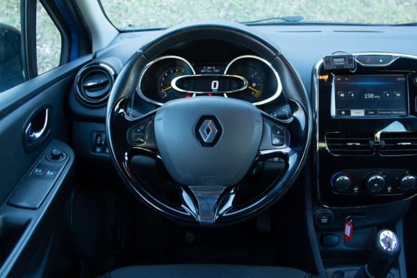 Annonce Renault clio 2014 - bleu - 4900€