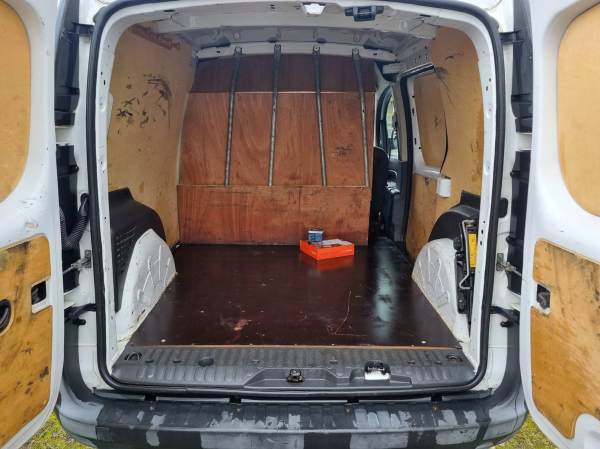 Renault kangoo 2015 1.5dci 75cv 55kw euro5 airco 2 pas cher