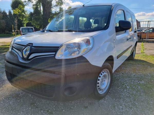 Renault kangoo 6/2019 double cabine 147000km 1.5dc