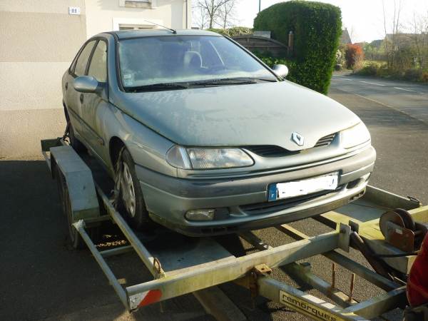 Renault laguna essence  1.8