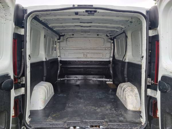 Renault trafic 10/2018 l1h1 89000km 1.6dci 95cv 70 pas cher