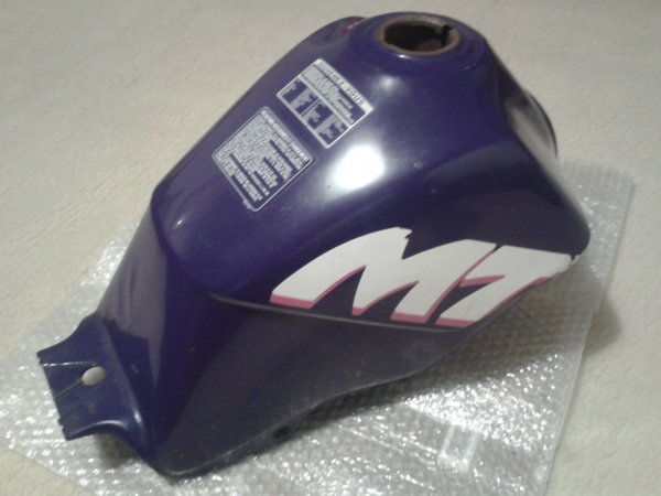 Vente Réservoir honda 125 mtxr  beach hunter 1990