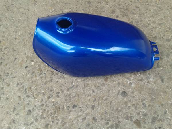 Réservoir honda 125 xl 1976