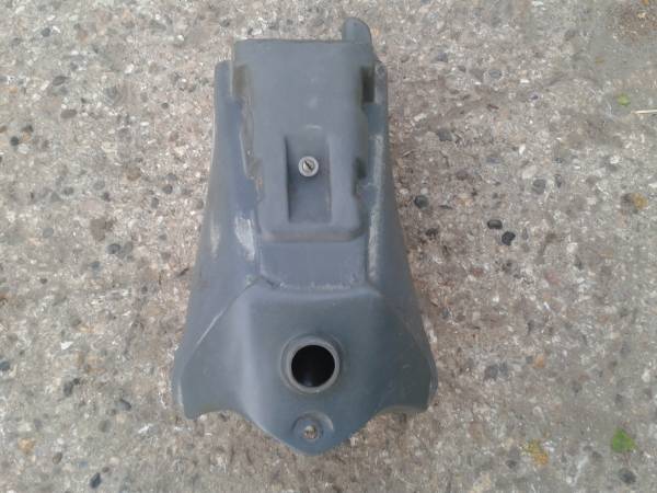 Réservoir husqvarna 410 te 1998