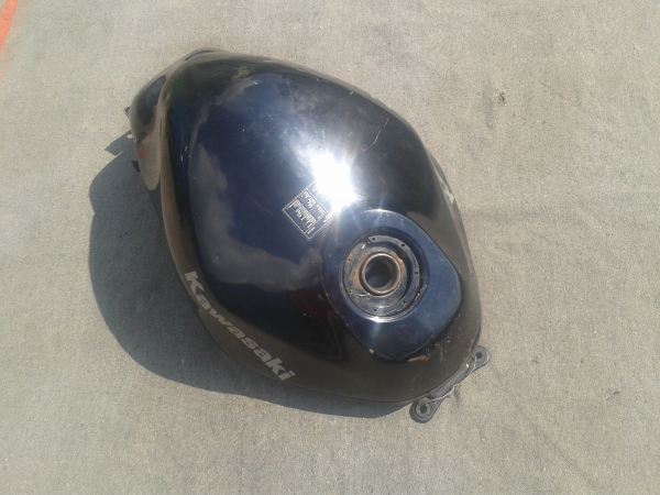 Vente R&eacute;servoir kawasaki 1100 zzr 1992