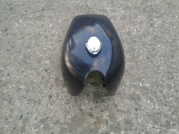 Réservoir kawasaki z650b 1980