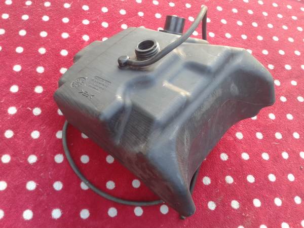 Vente R&eacute;servoir scooter mbk 125 skiliner 2004