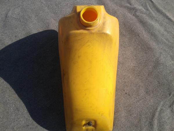 R&eacute;servoir suzuki 125 rm 1979