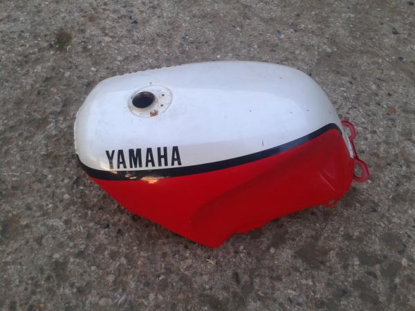 R&eacute;servoir yamaha 1100 fj 1985 pas cher