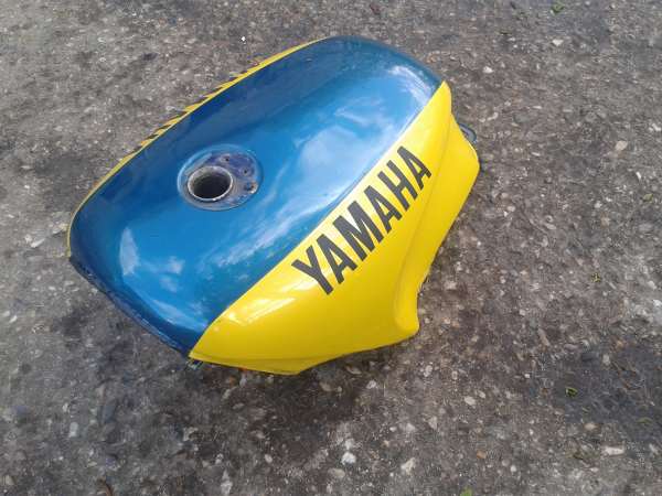 Vente R&eacute;servoir yamaha 1100 fj 1985