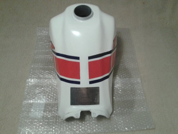 R&eacute;servoir yamaha 125 dtlc 1987