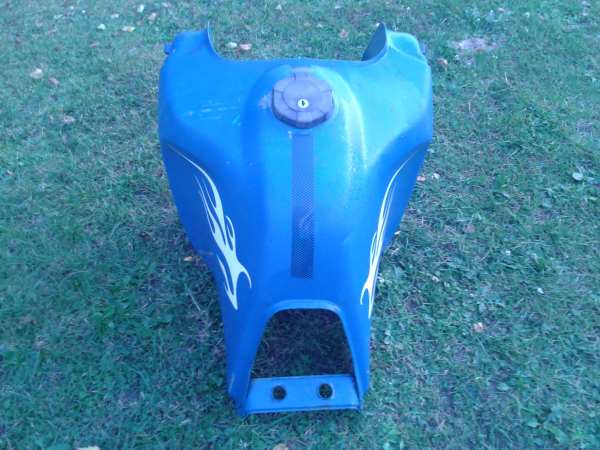 R&eacute;servoir yamaha 600 t&eacute;n&eacute;r&eacute; 1989