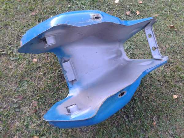 Annonce R&eacute;servoir yamaha 600 t&eacute;n&eacute;r&eacute; 1989