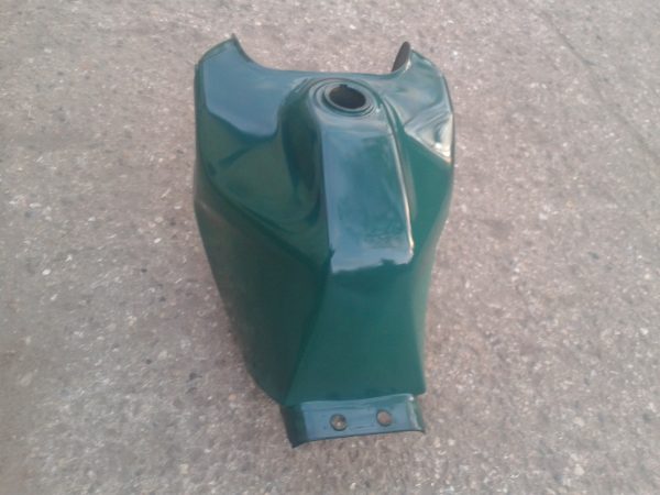 Annonce Résérvoir yamaha  750 super ténéré vert 1994