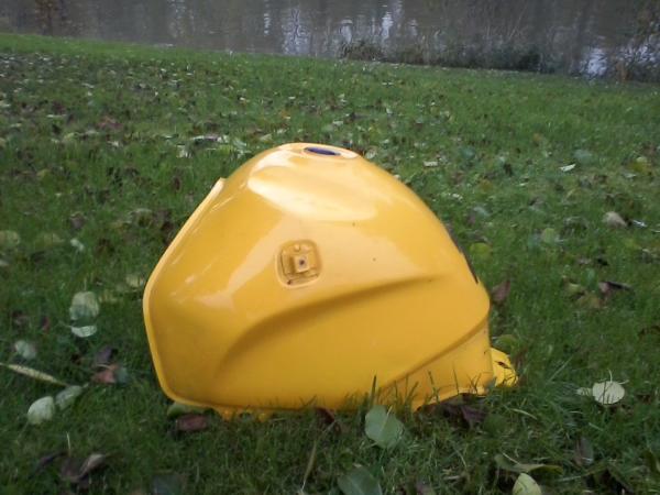 Vente Resrvoir honda 125 varadero 2002