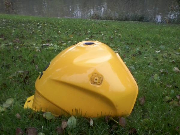 Resrvoir honda 125 varadero 2002 pas cher