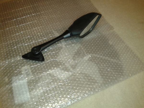 R&eacute;troviseur droit suzuki 125 gsxr 2022 pas cher