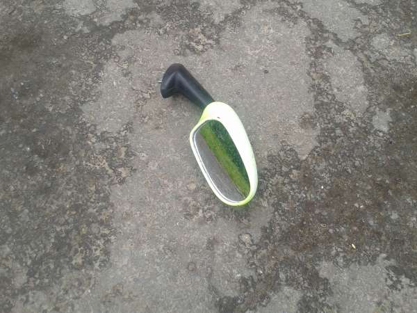 R&eacute;troviseur droit yamaha 600 r6 2000 pas cher