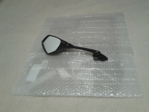 Vente R&eacute;troviseur gauche suzuki 125 gsxr 2022