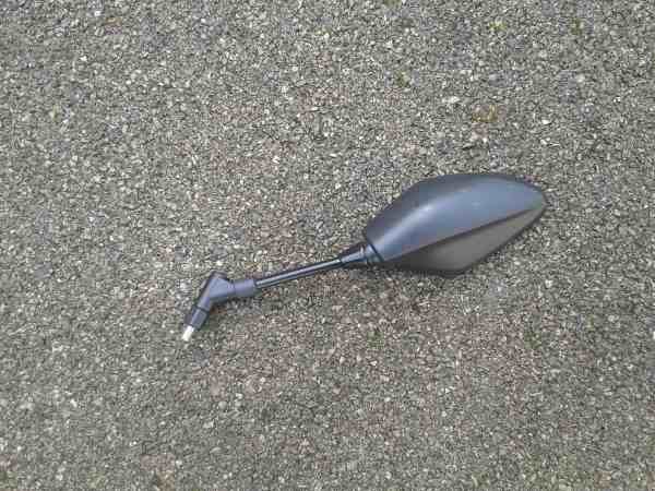 Annonce R&eacute;troviseur gauche yamaha 700 mt07 tracer 2020