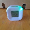 Réveil à piles led blanc pas cher