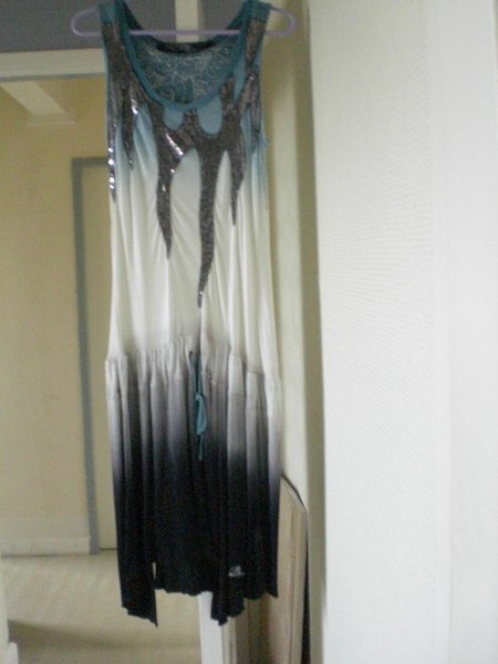 Vente Robe desigual original t.xs ou t.s neuve