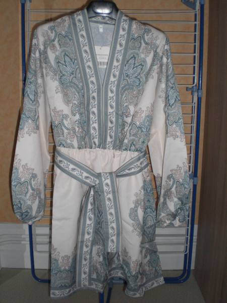 Vente Robe t.38 neuve