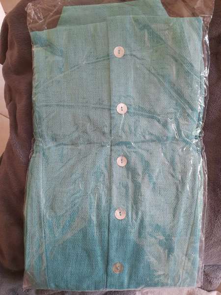 Robe turquoise femme à boutons avec ceinture pas cher