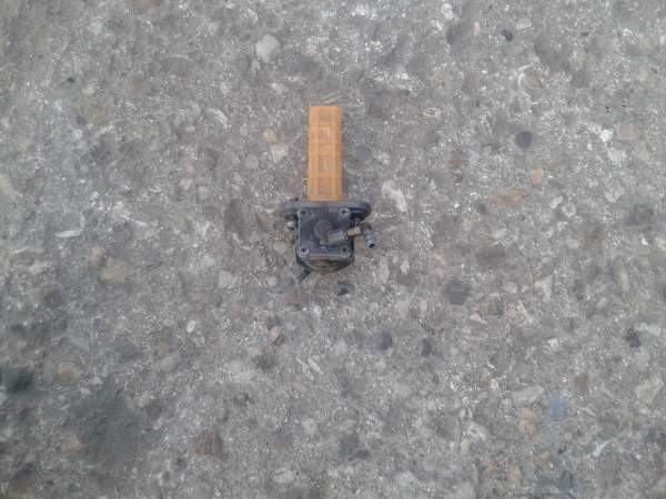 Annonce Robinet d éssence gauche yamaha 1100 xs us 1978