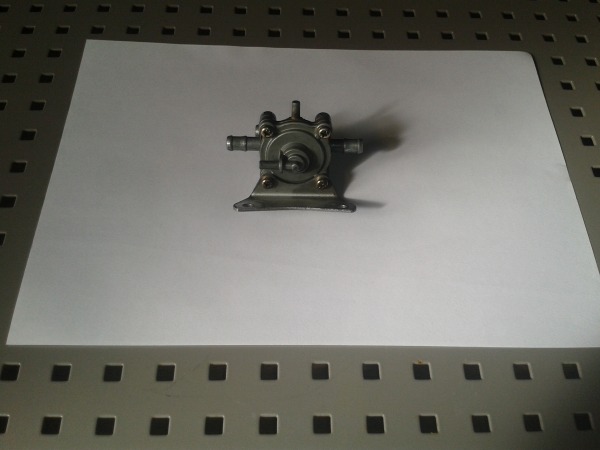 Vente Robinet honda pc 800 pacific coast 1998