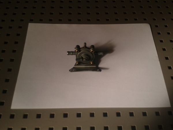 Annonce Robinet honda pc 800 pacific coast 1998