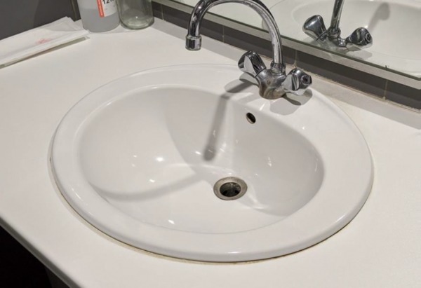 Robinetterie et sanitaires - st jean de vedas