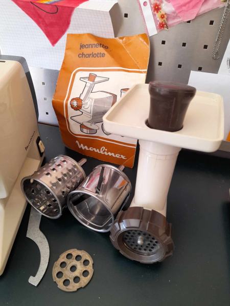 Annonce Robot multifonction moulinex jeanette charlotte -
