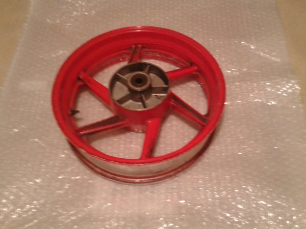 Annonce Roue arriére honda 600 cbr 1993