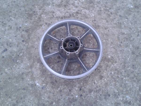 Vente Roue arriére kawasaki 550 gpz 1983