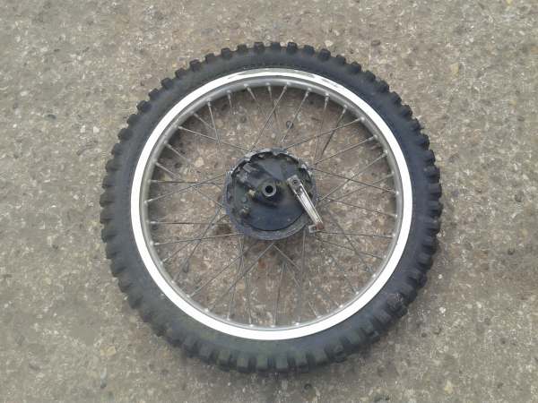 Roue avant yamaha 125 dtlc 1982 pas cher