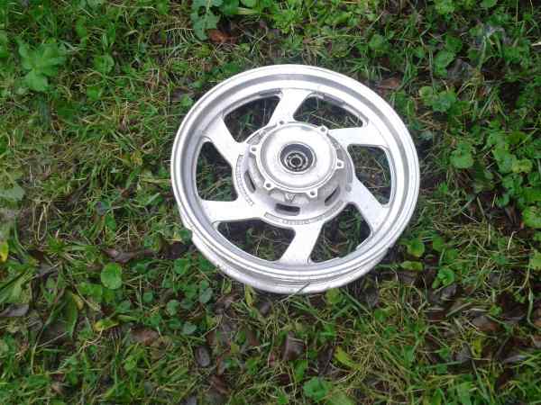 Roue avant yamaha 750 fzx fazer 1991 pas cher