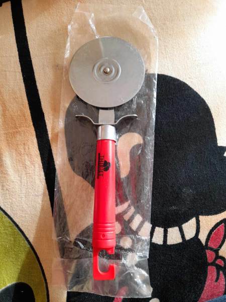 Roulette à pizza thiriet