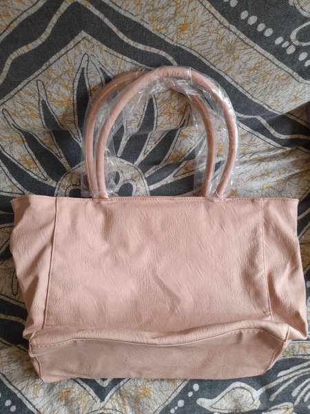 Annonce Sac cabas - fourre tout sac &agrave; main