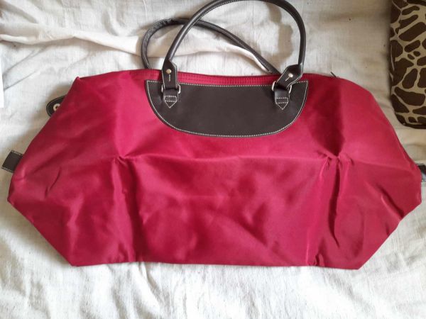 Annonce Sac de plage / sac cabas bordeau