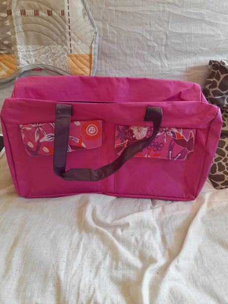 Sac de plage , sac cabas rose , blanc &agrave; fleurs